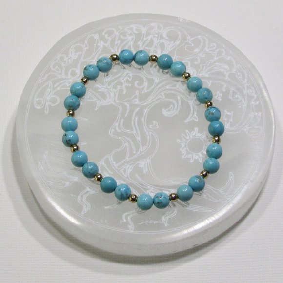 Natural Turquoise Gemstone Bracelet - Picture 4 of 6